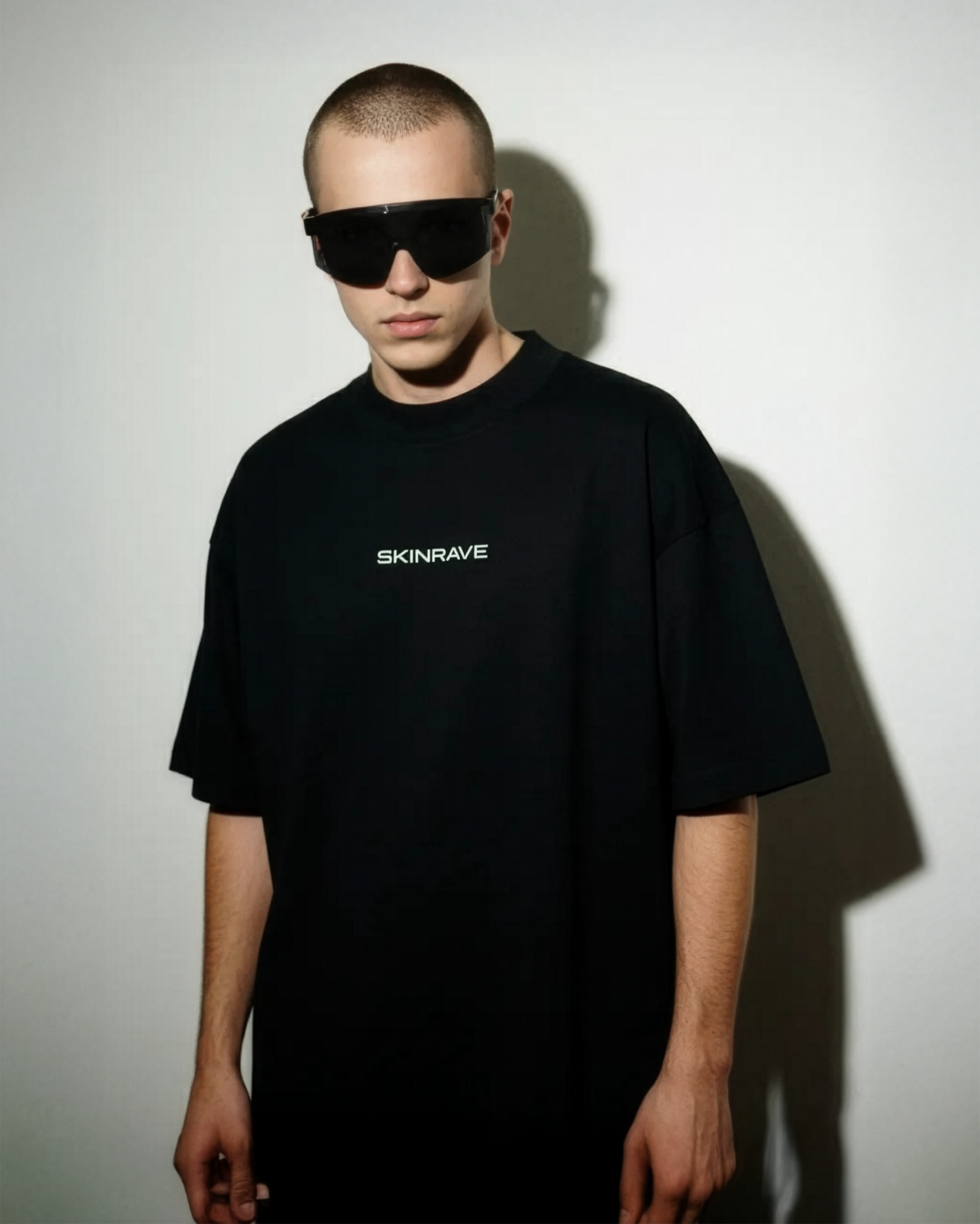 SKINRAVE Tee // KICKCORE GREY // The Manifesto