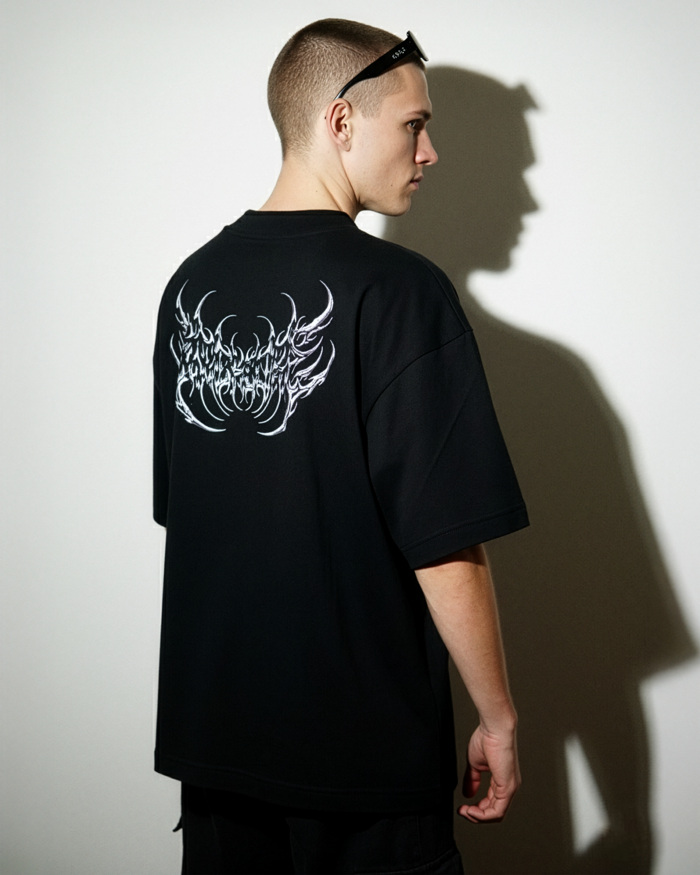 SKINRAVE Tee // KICKCORE GREY // The Manifesto