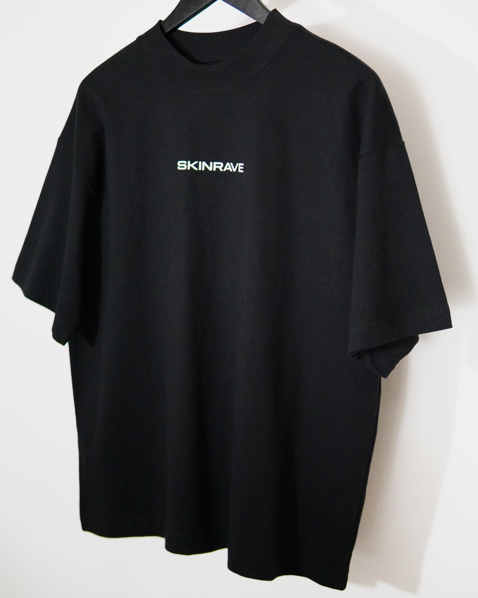 SKINRAVE Tee // KICKCORE GREY // The Manifesto